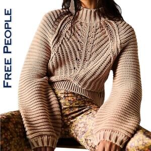 Free People Sweetheart Turtleneck Sweater Small Tan Sand Crop Chunky Oversized